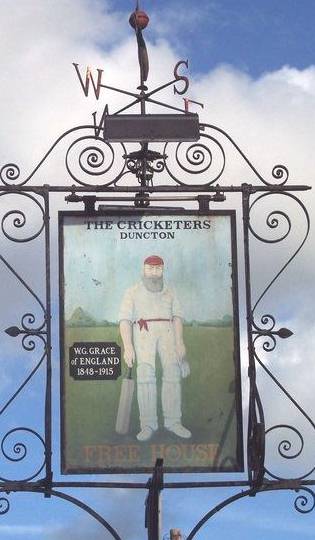 Cricketers Pub, Duncton 
Photo- © Trisha Steel