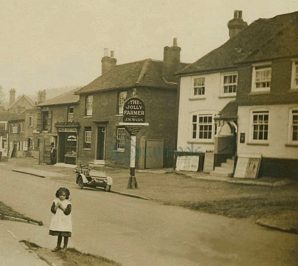 Jolly Farmer Pub, Bramley, Surrey c.1910-13 - click to return