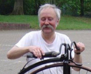 Mike Griffiths - click