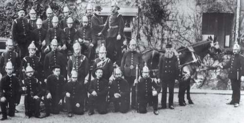 Midhurst Fire Brigade 1910 
Click to enlarge