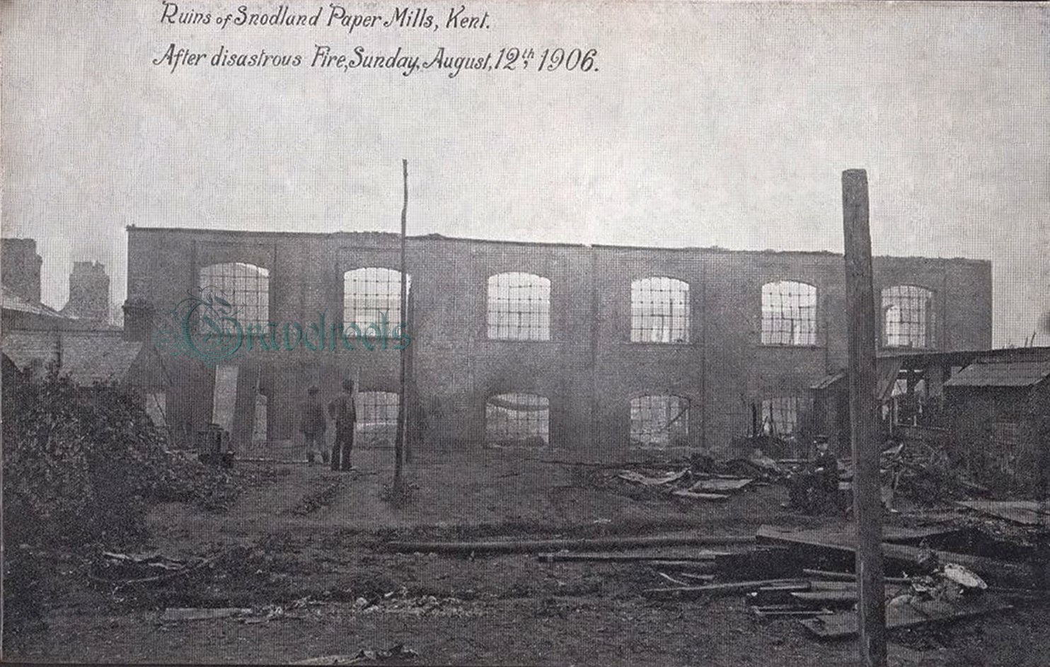 Old photo of Snodland Paper mill fire, Kent August 1906 - click image to return