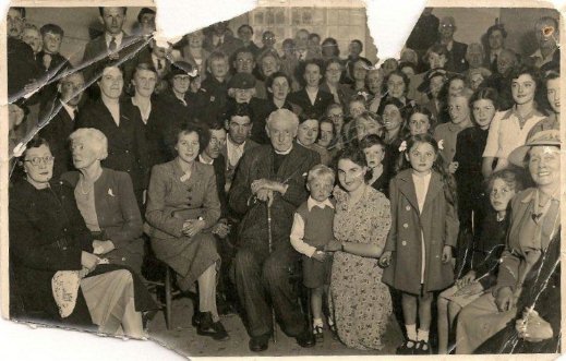 Heyshott school Social evening c.1948