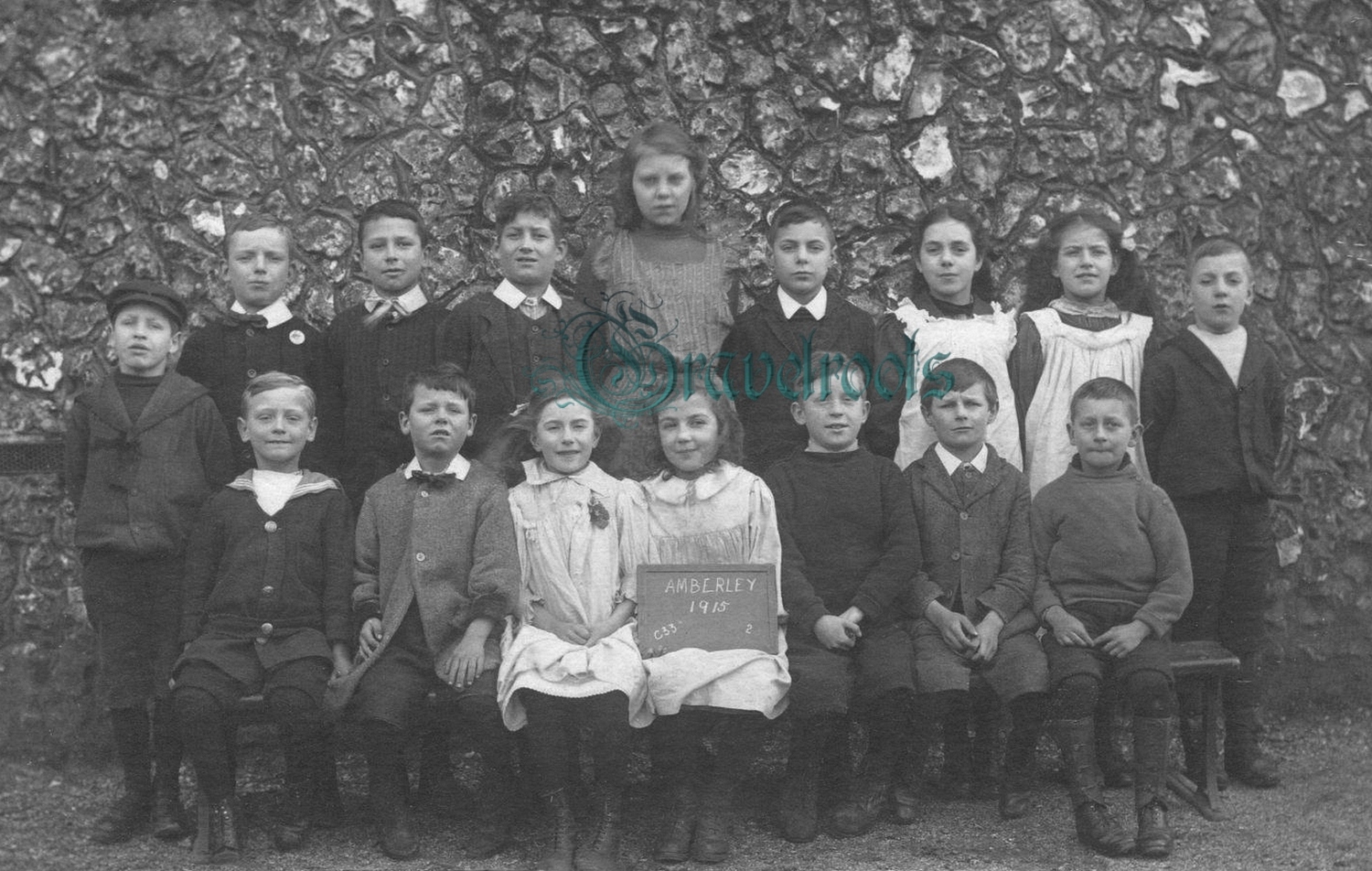 Old photos of Amberley School, Sussex - click image to return