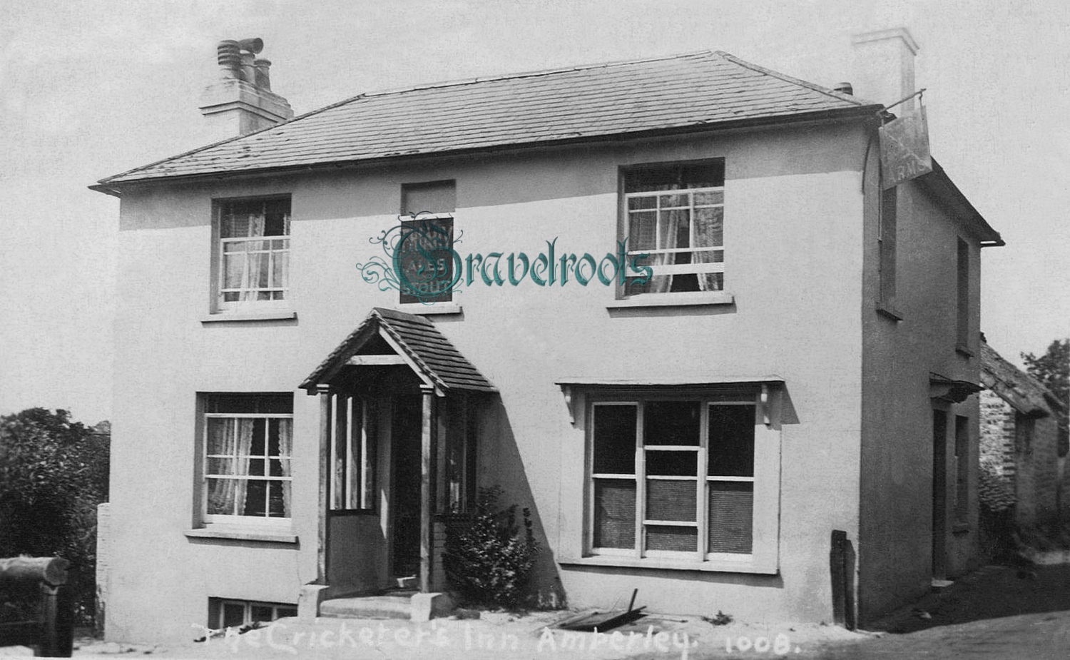 Old photos of Cricketers Inn, Station Road, Amberley - click image to return