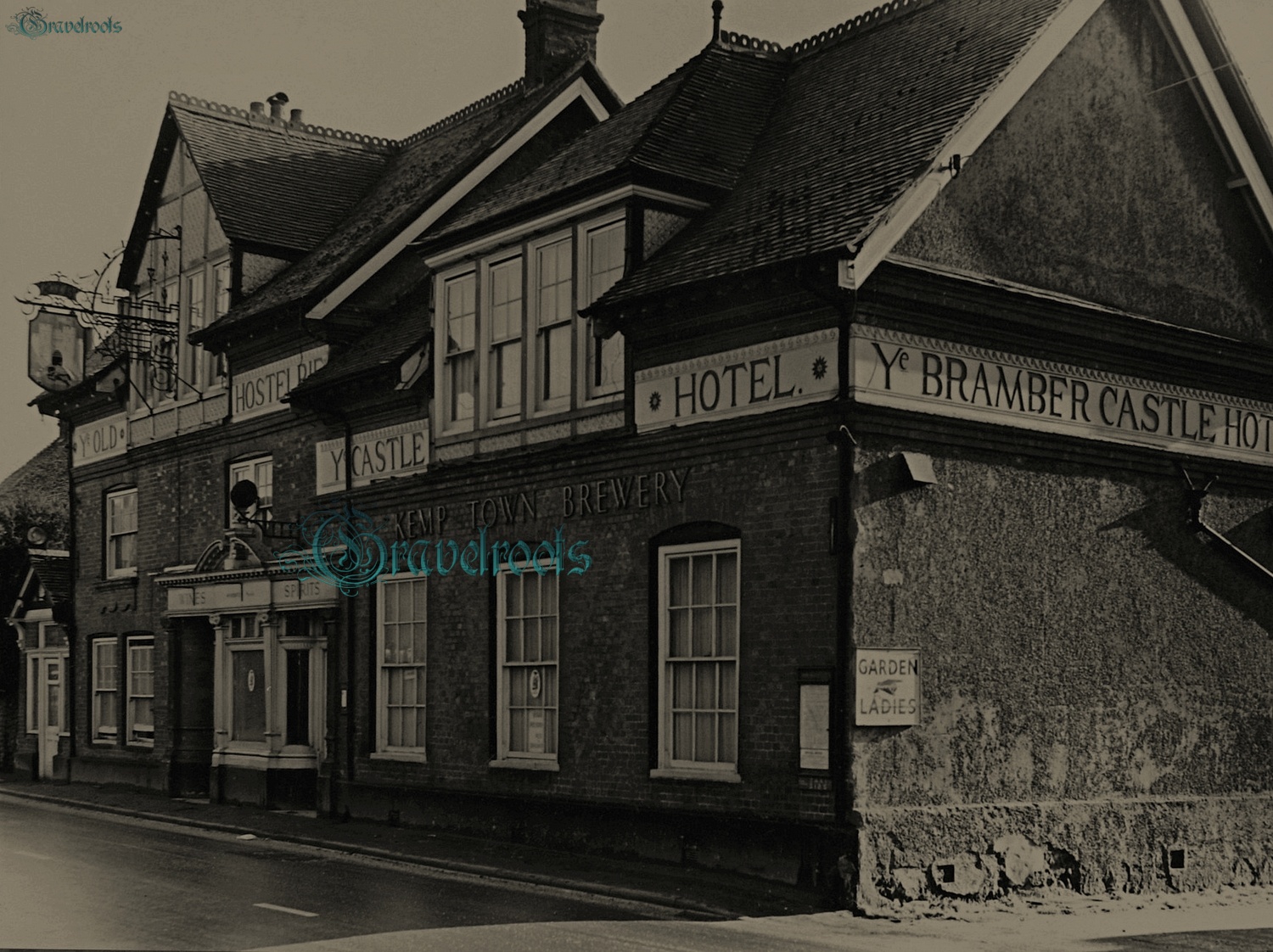 Castle Hotel, Bramber - click image below  to return
