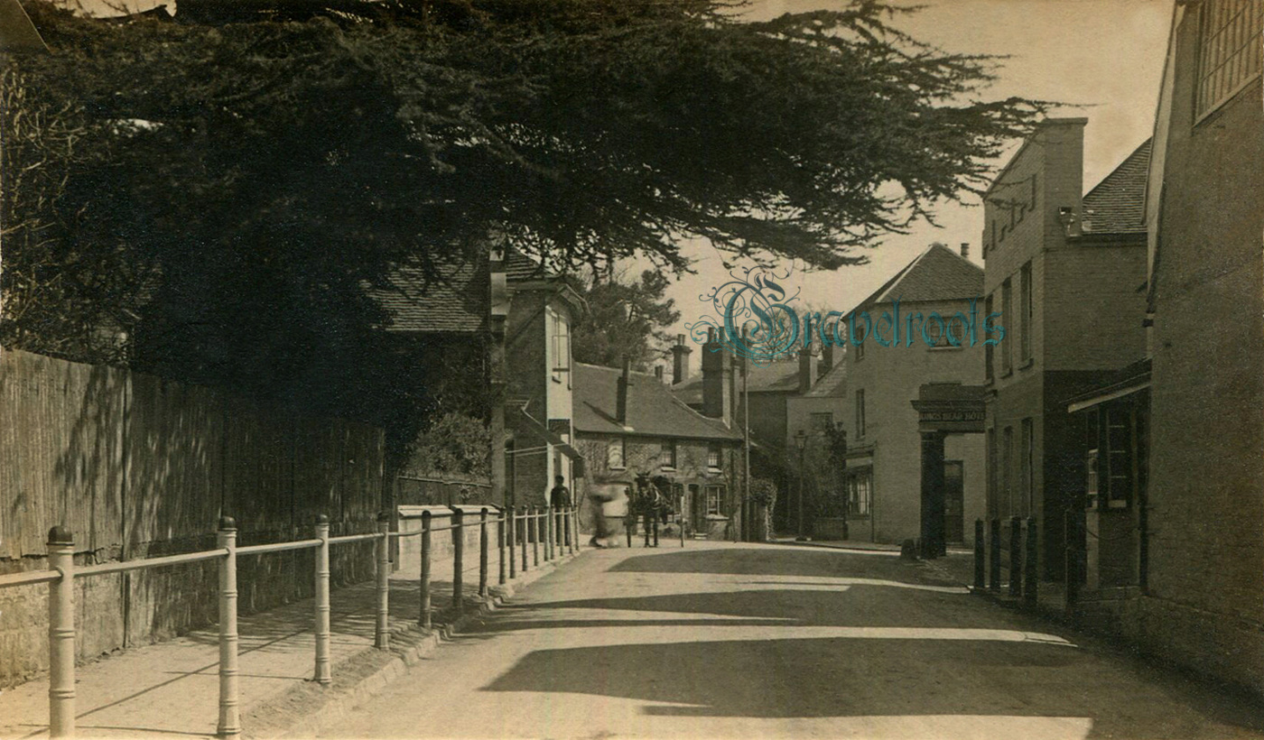 Kings Head Hotel, Cuckfield, Sussex -  - click image below to return