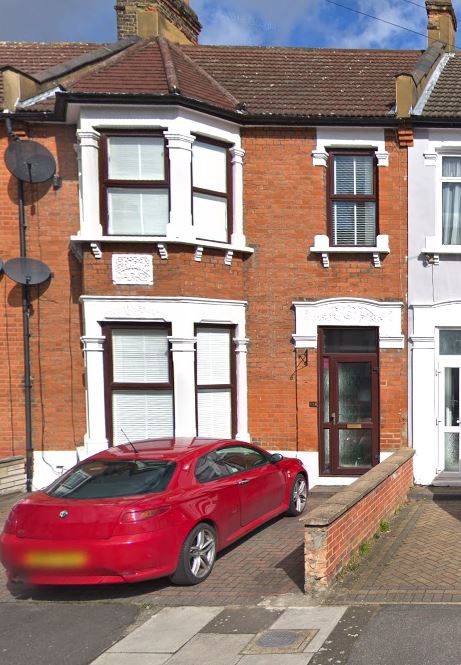44 Ladysmith Avenue, Ilford, Essex - click image to return
