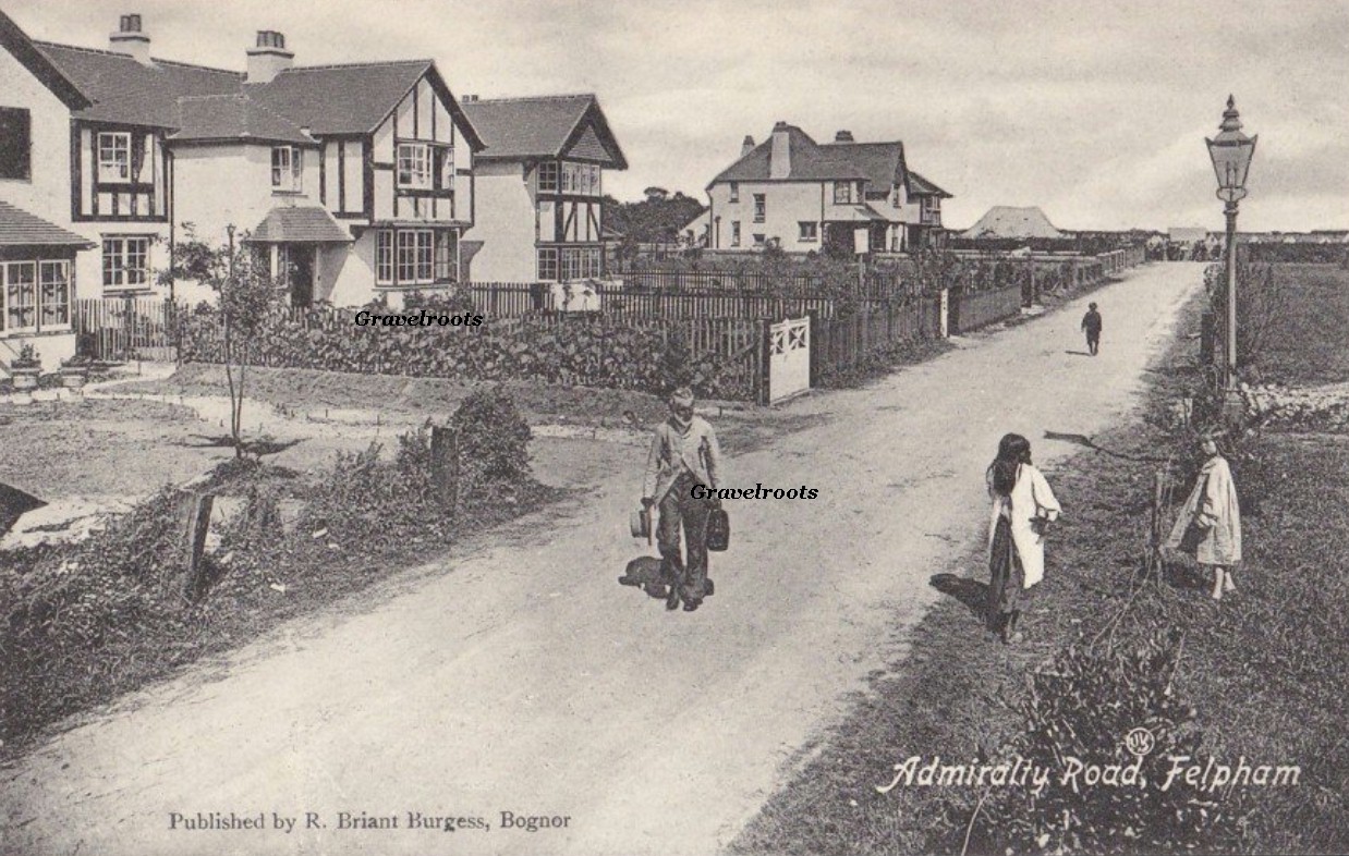 Old photo of Admiralty Road, Felpham, Sussex, c.1910 - click to return
