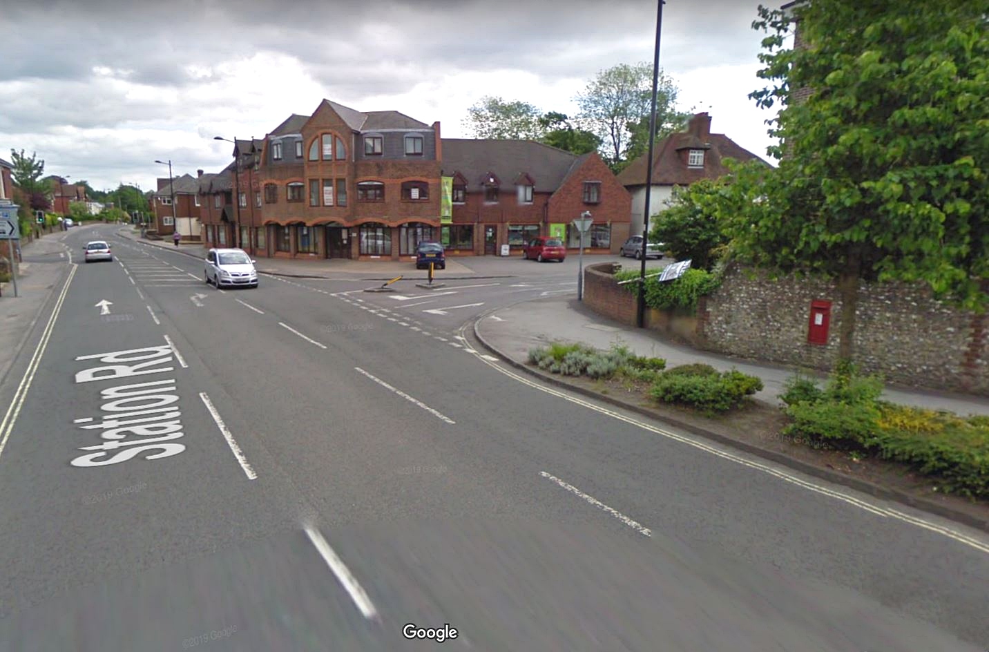 Station Road, Petersfield, Hampshire - click image to return