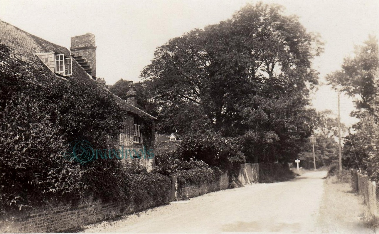 Itchenor, Old Chichester Harbour - click image below to return