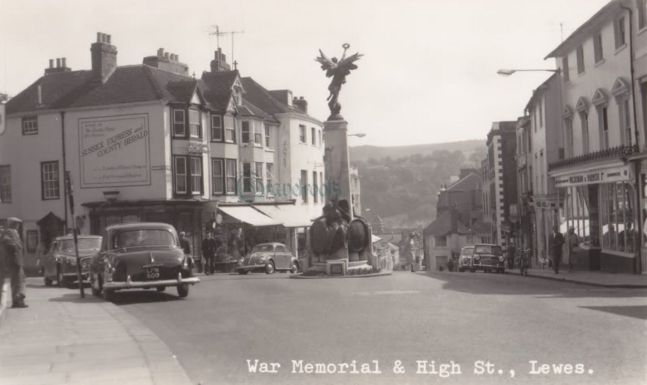  old photo of School Hill, Lewes, Sussex - click image below to return