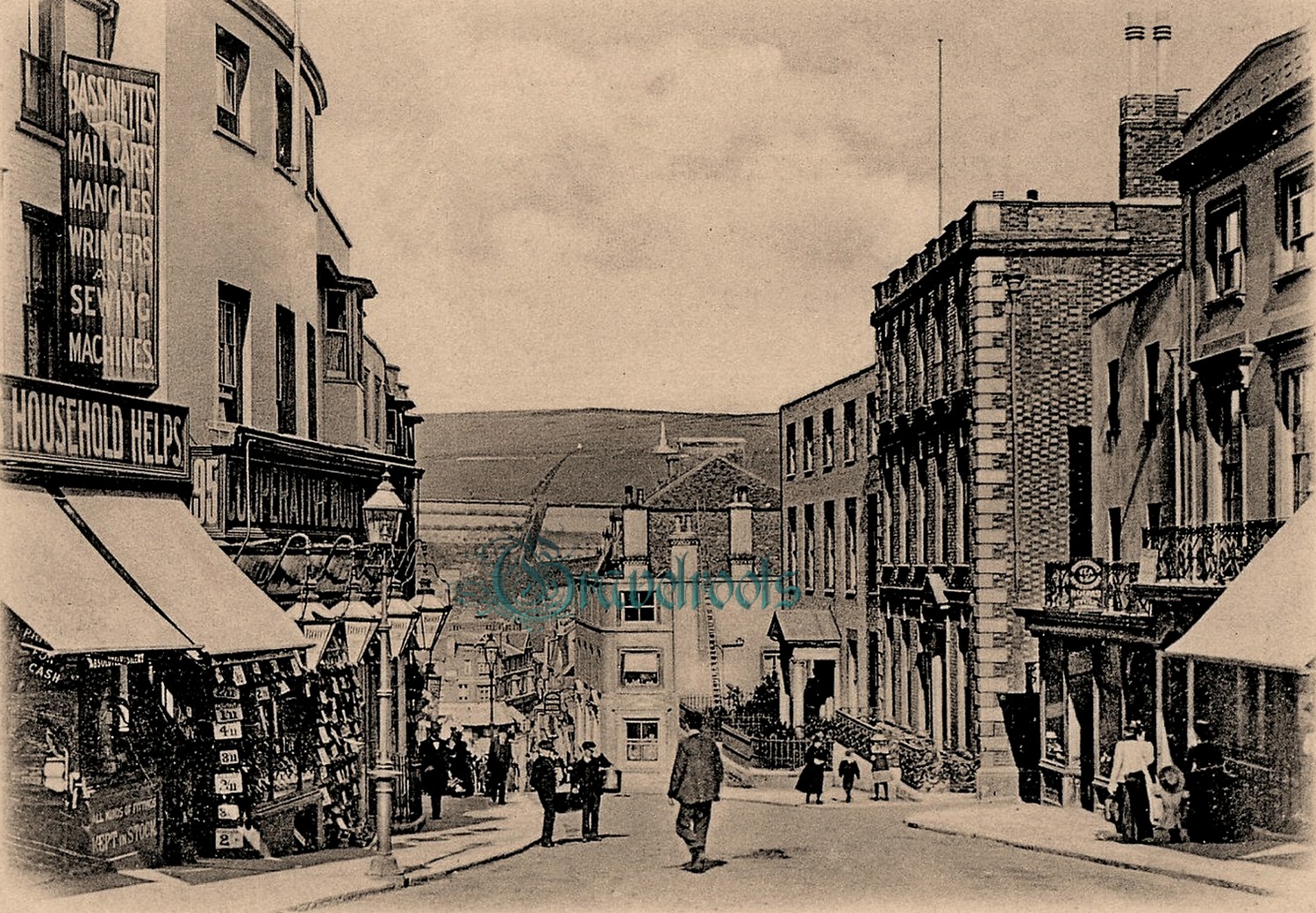  old photo of School Hill, Lewes, Sussex - click image below to return