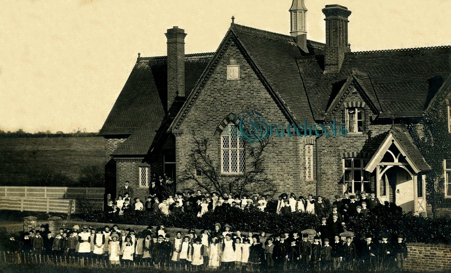 Plumpton old school, Lewes - click image to return to album