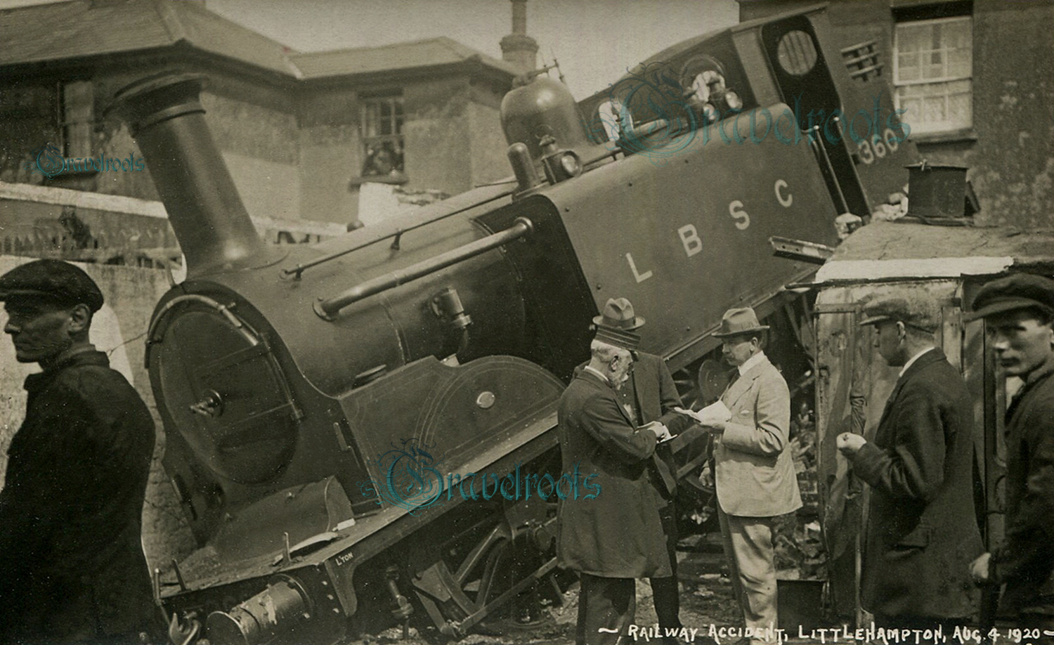  old photo of Littlehampton, Sussex - click image to return