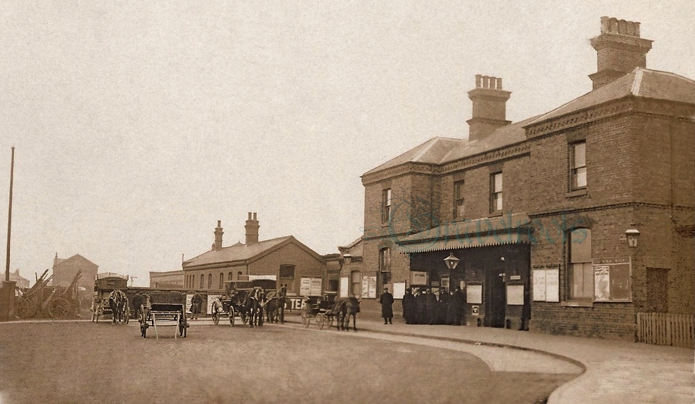 Old Littlehampton - click image to return