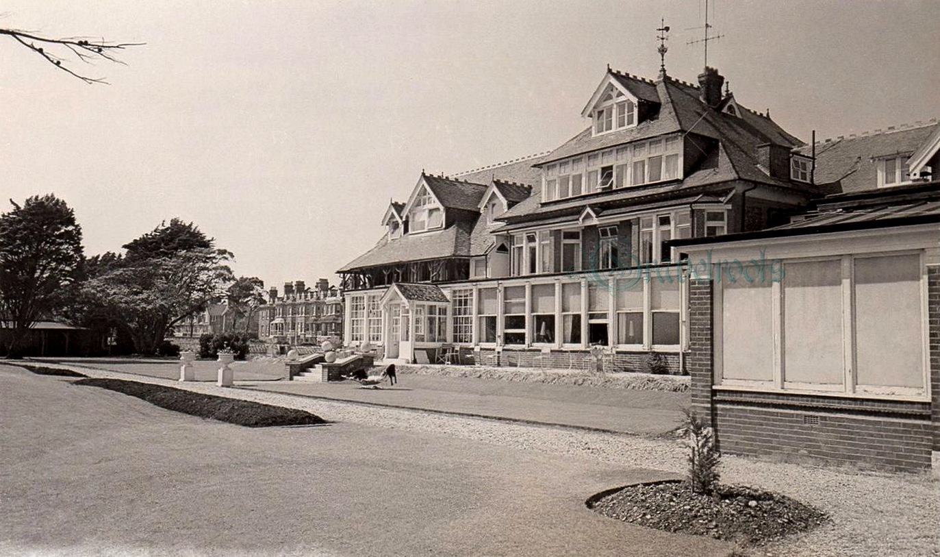 Old Littlehampton -  - click image below to return