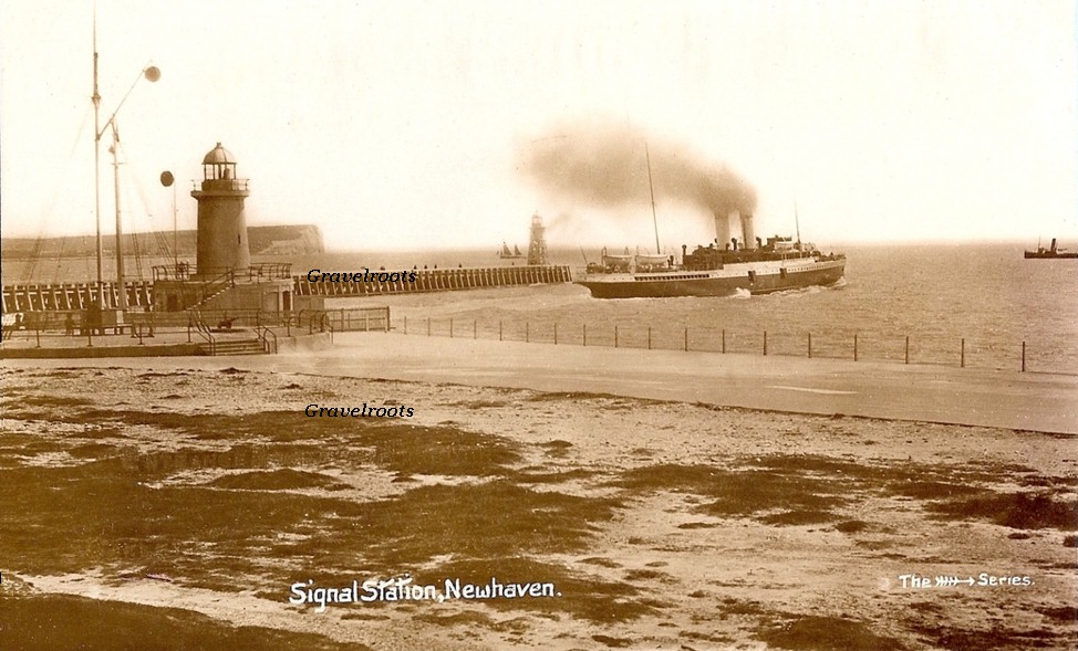 Newhaven old photo - click to return