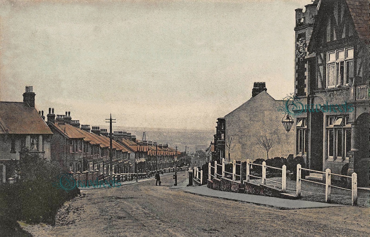  old photo of Newfield Arms Hotel, Brighton Road, Newhaven, Sussex - click image below to return