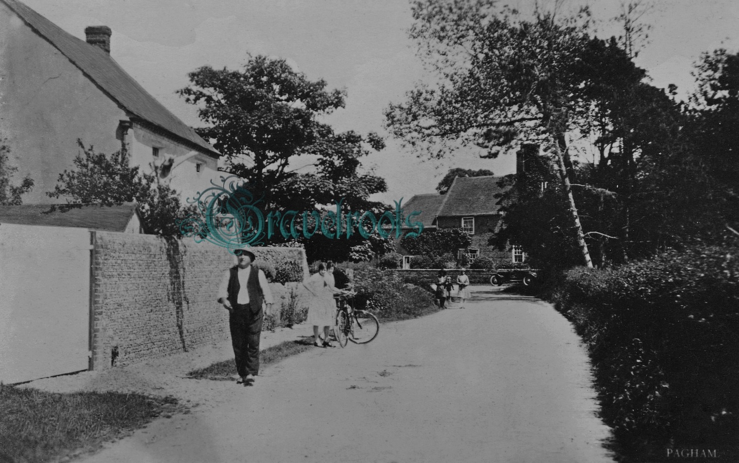  old photo of Pagham, Sussex - click image to return