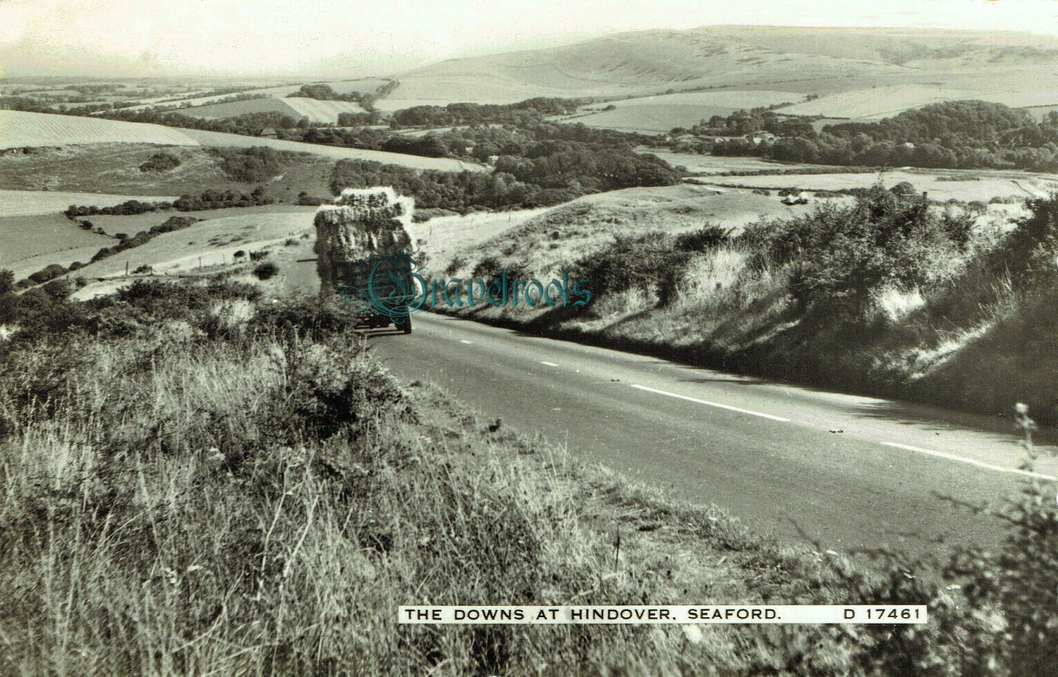 Hindover Hill, approaching Alfriston from Seaford, Sussex -  - click image below to return