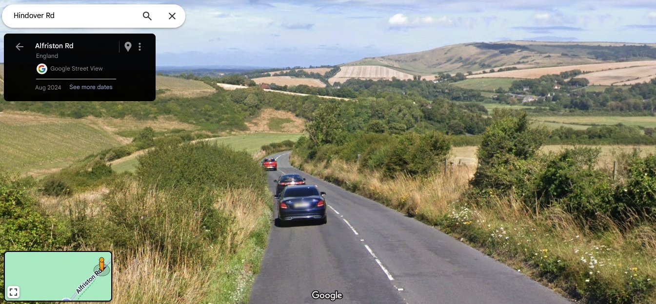 Hindover Hill, approaching Alfriston from Seaford, Sussex - click image to return