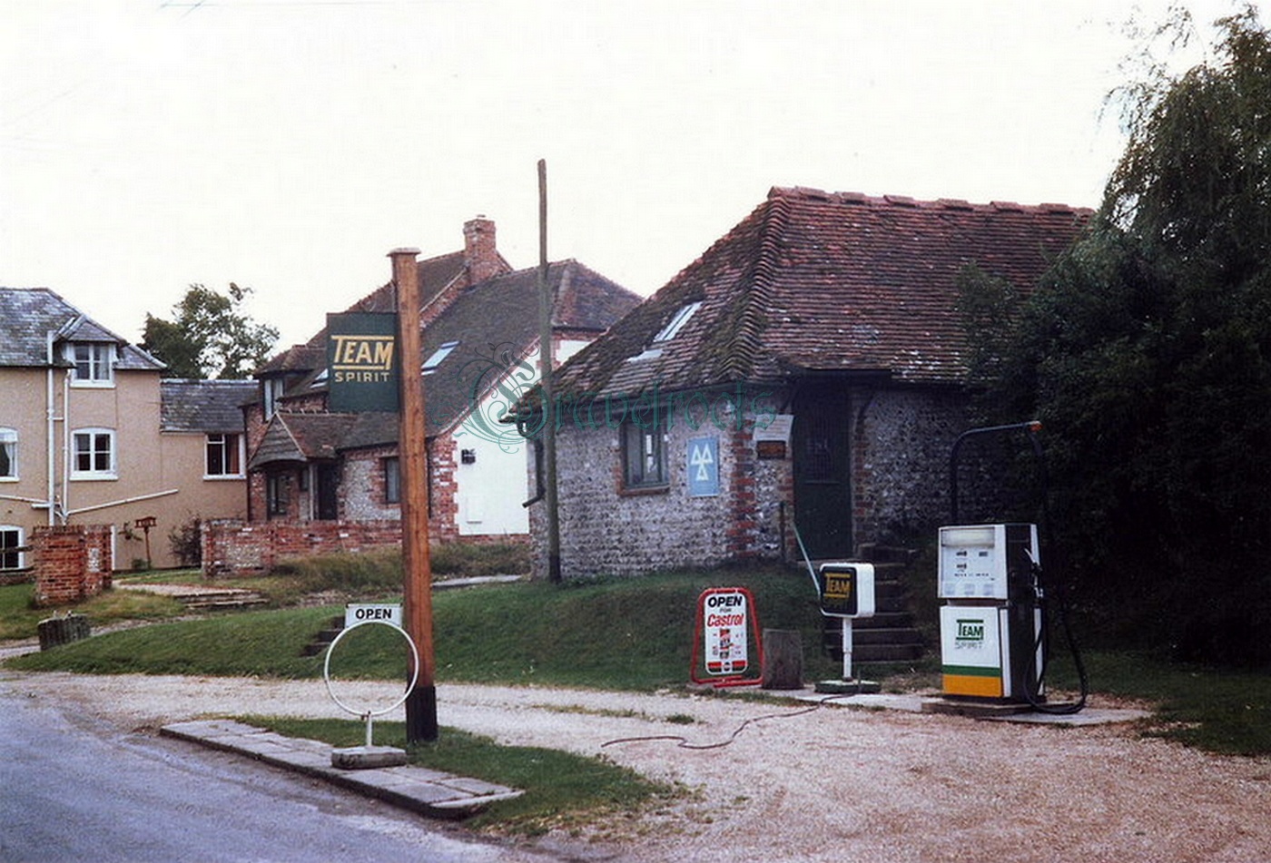 Old photo of Singleton - click image to return