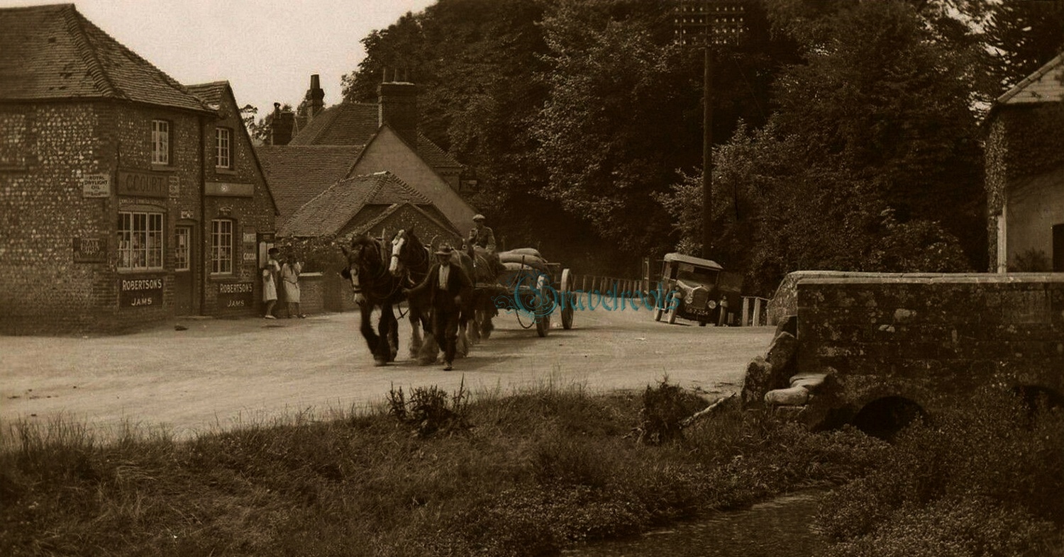 Old photo of Singleton - click image to return
