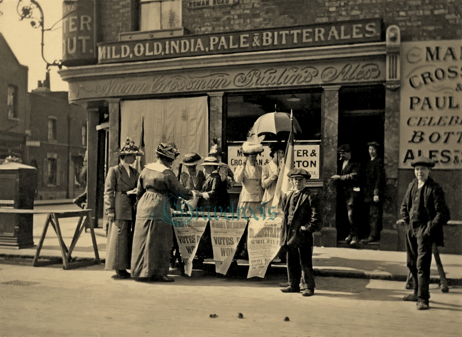 old Social history photos of Suffragettes, Roman Road, East London - click image to return