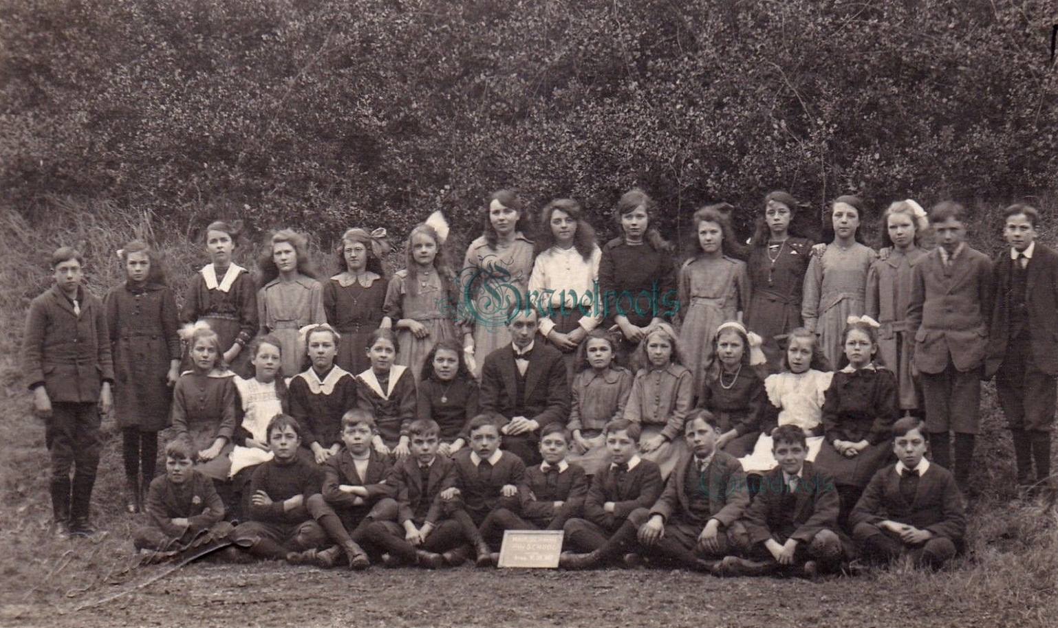  old Social history photos of Maulden School pupils, Bedfordshire - click image to return