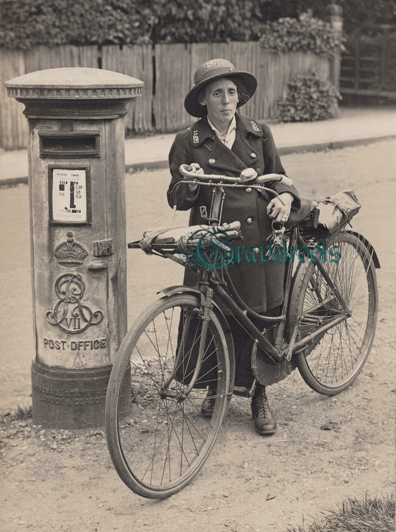  old  Social history photos of Post woman, Weybridge, Surrey - click image to return