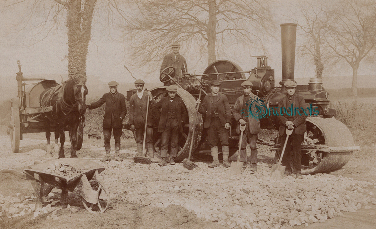  old Social history photo of Road repair team - click image to return
