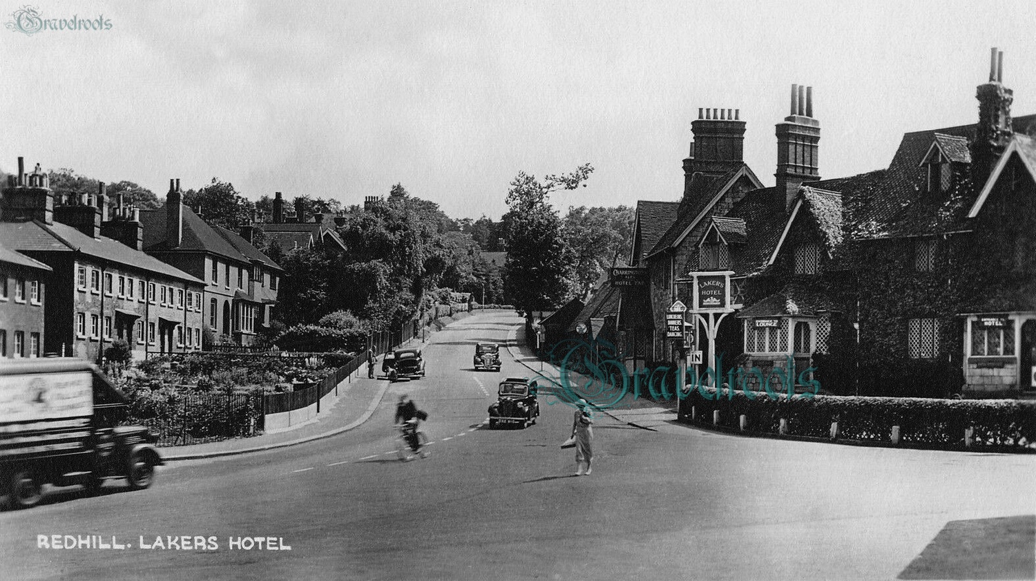  old photos of old Pubs Bars and Hotels, Redstone Hill, Redhill, Surrey - click image below to return
