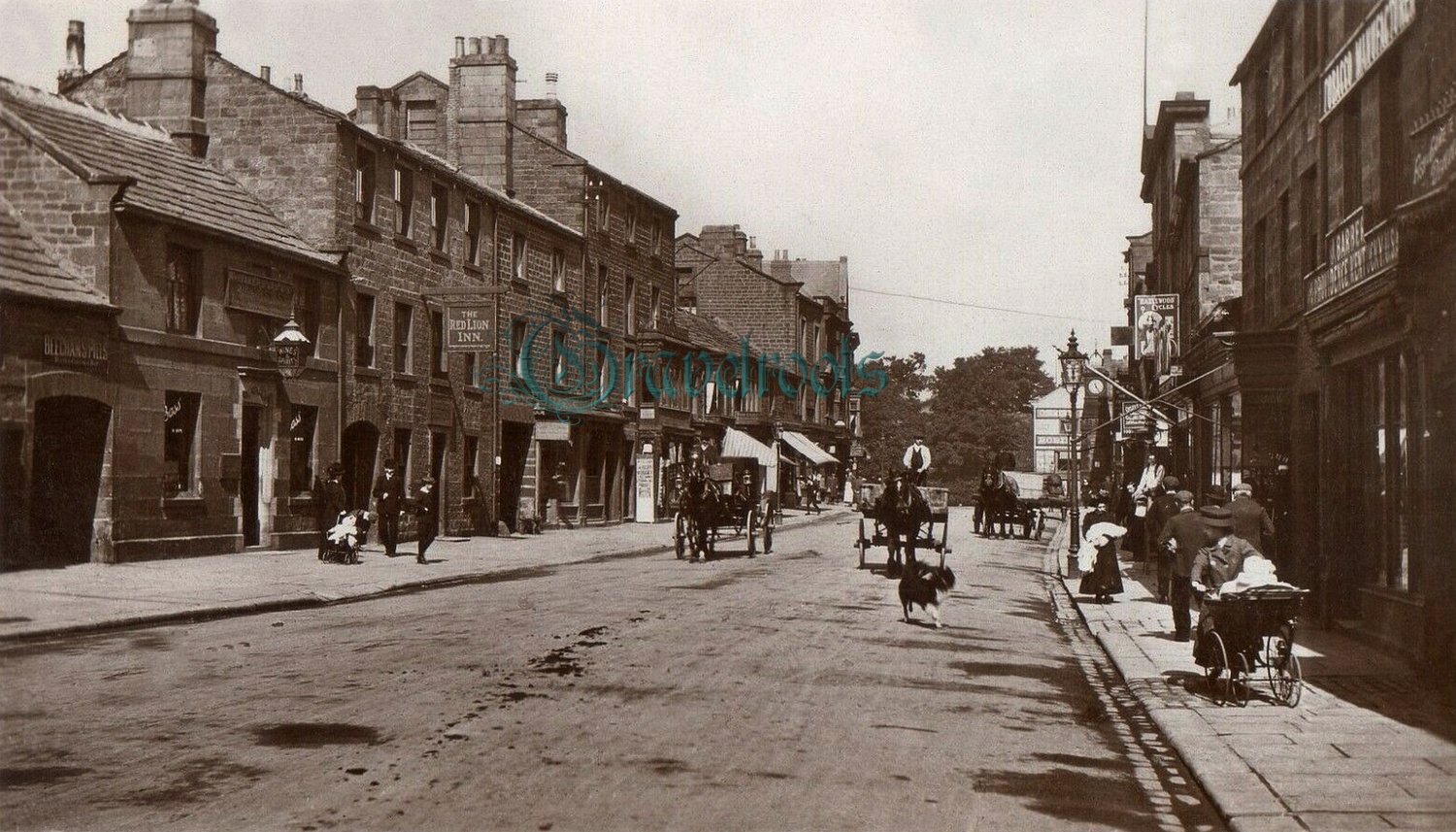  old photo of Red Lion Inn, Otley, West Yorkshire, old Pubs Bars and Hotels, Kirkgate, Otley, West Yorkshire - click image below to return