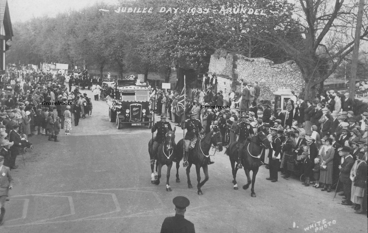 Old Arundel - further image below