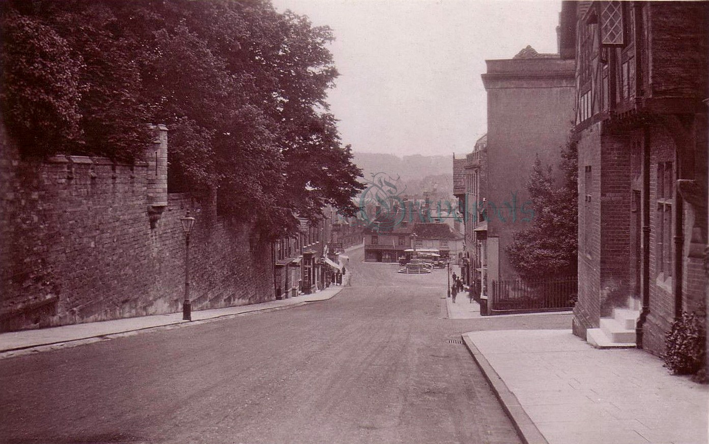 Old Arundel - click image below to return