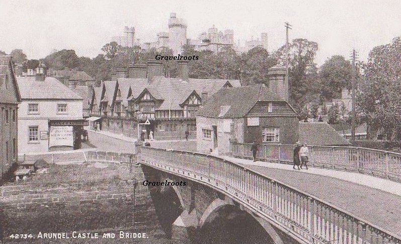 Castle & Bridge, Arundel