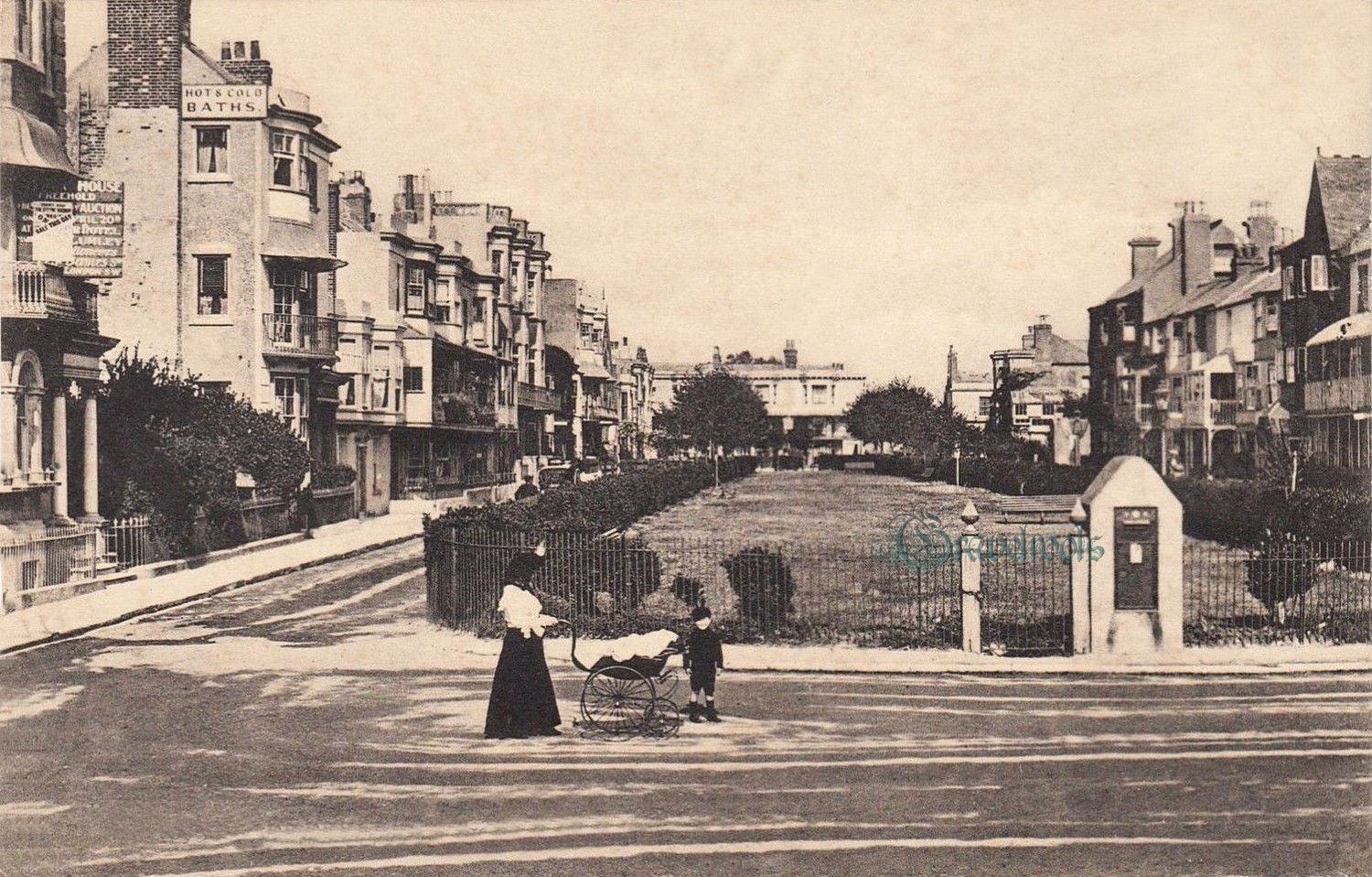 Old photo of The Steyne, Bognor, Sussex - see further images below