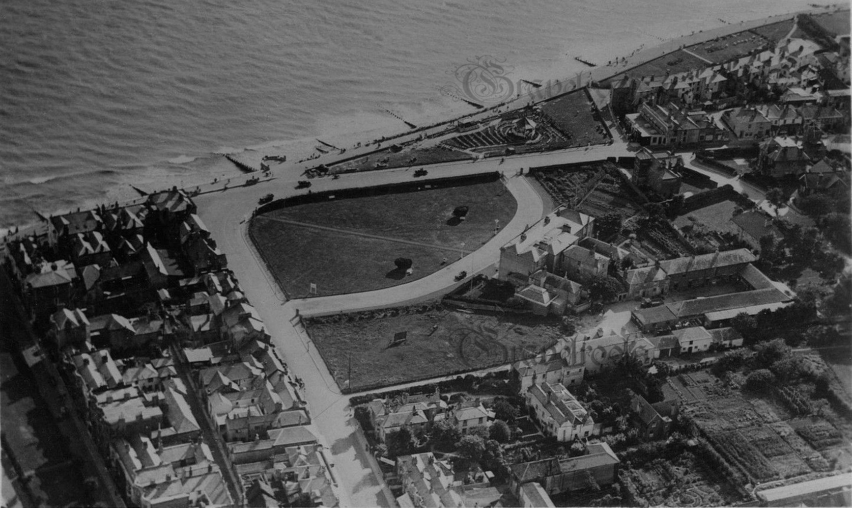 Old photo of Royal Norfolk Hotel, Bognor Regis, Sussex - see below