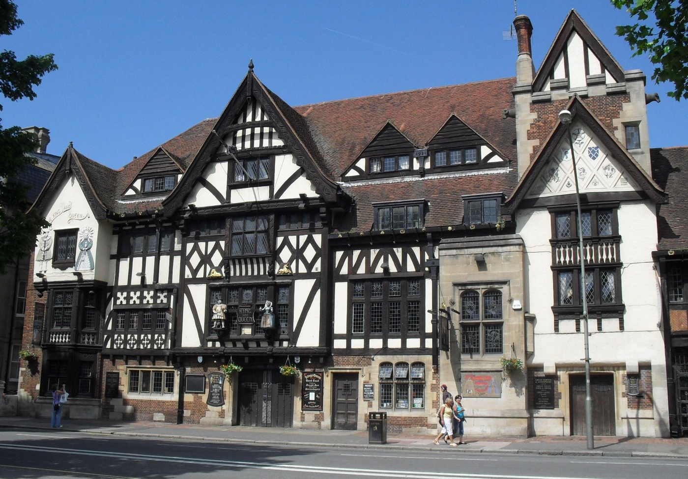 Old photo of King & Queen Pub, Brighton - click image to return