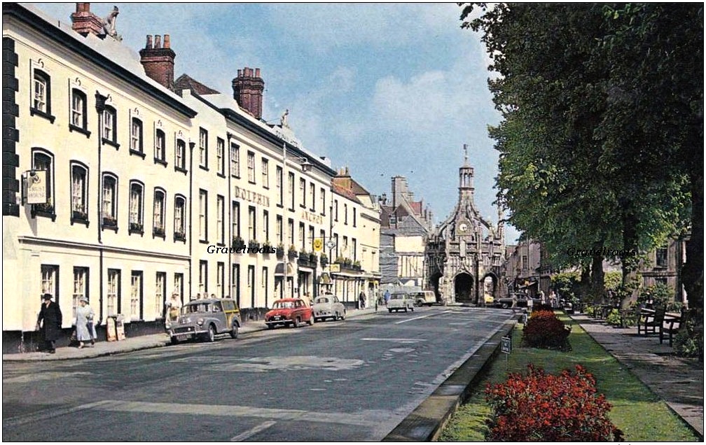 old photo of West Street, Chichester, Sussex - click image below to return