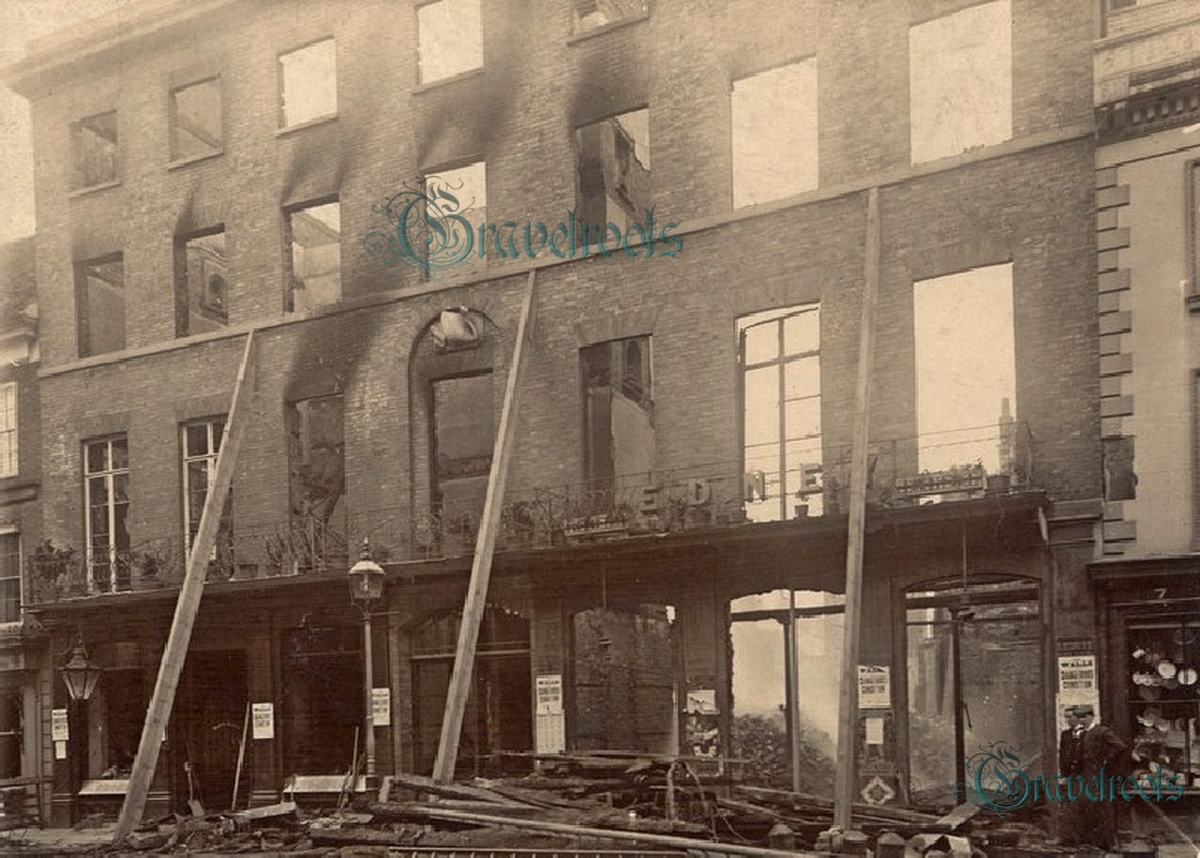  old photo of fire, Edneys, Crosbie, East Street, Chichester, Sussex - click image below to return