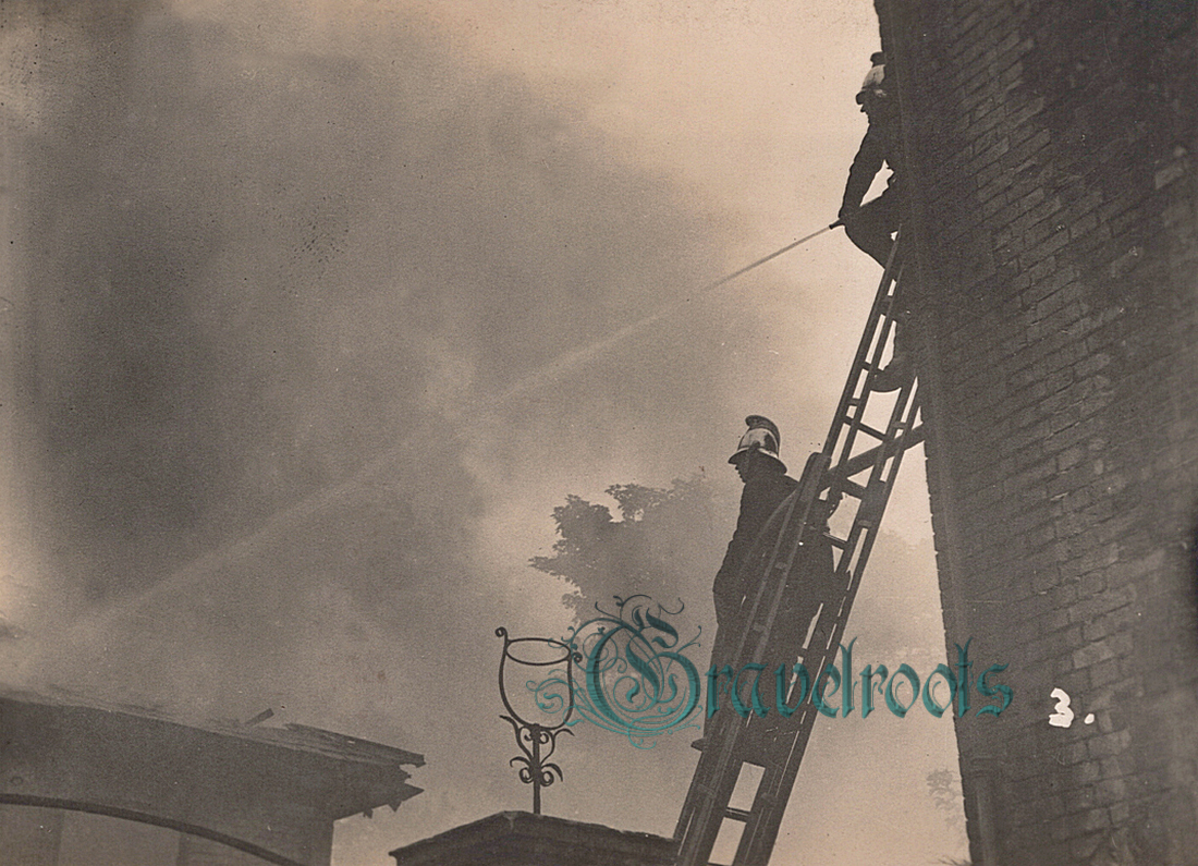old photo of Chichester, Sussex - click image below to return