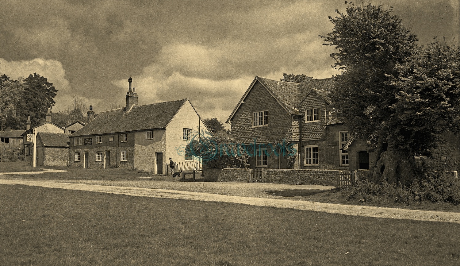  old photo of Green & Red Lion, Fernhurst, Sussex - click image to return