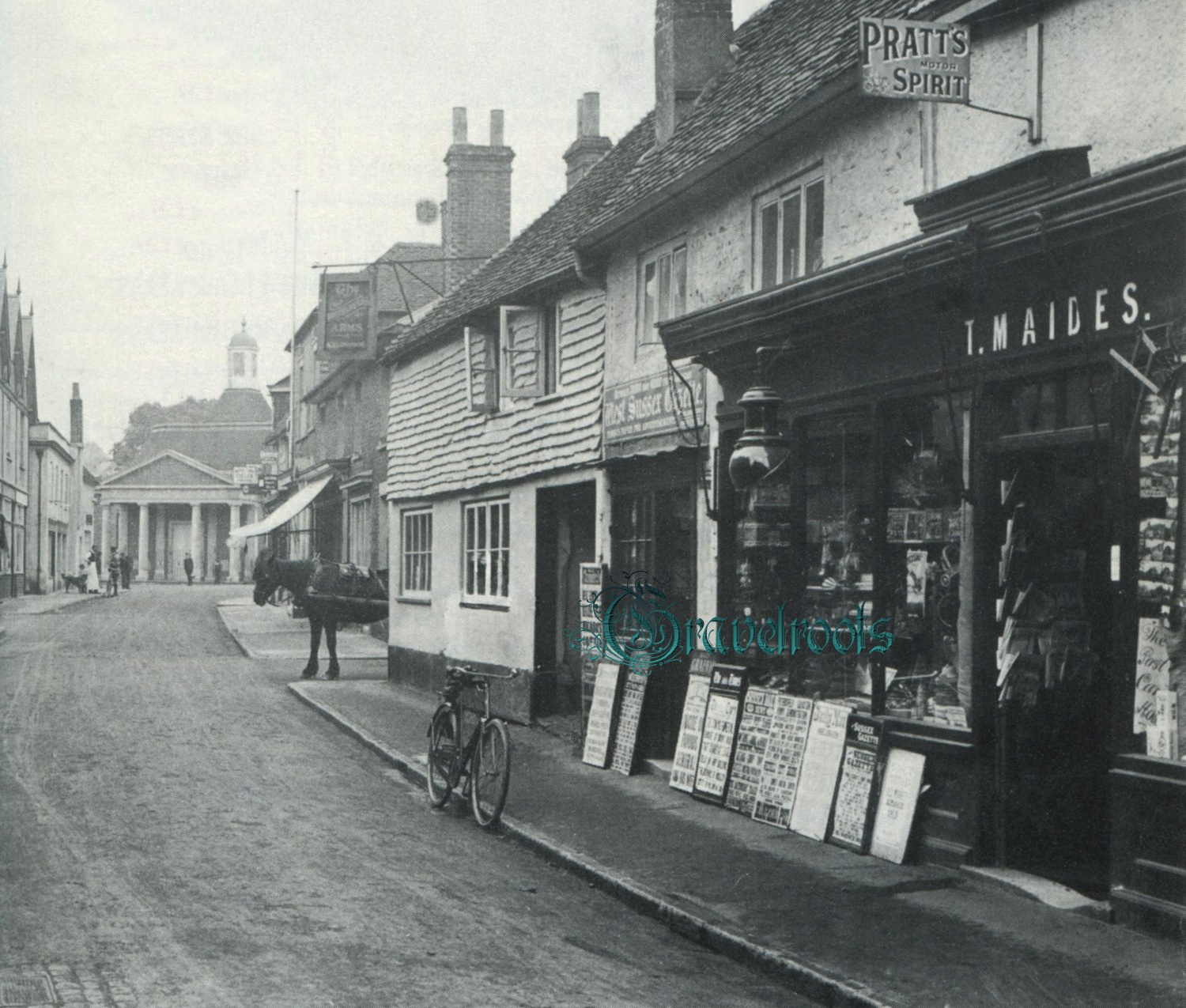 West Street, Midhurst, Sussex - click image below to return