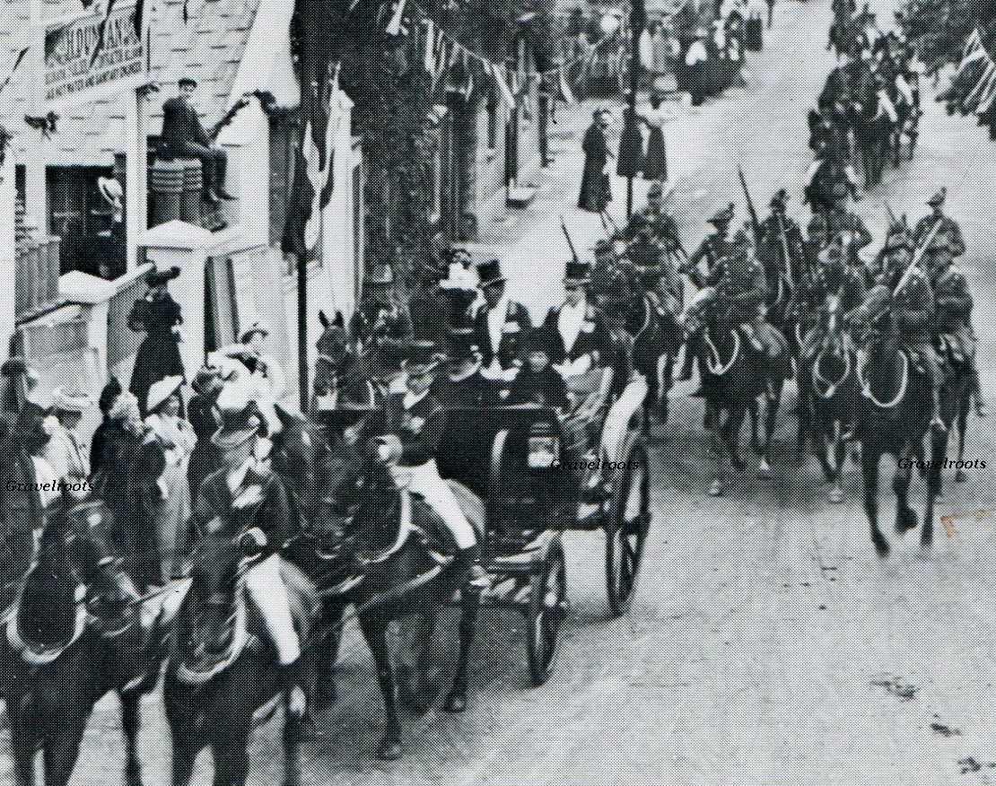 Queen Alexandra King Edward vII opening sanatorium - 
click image to return