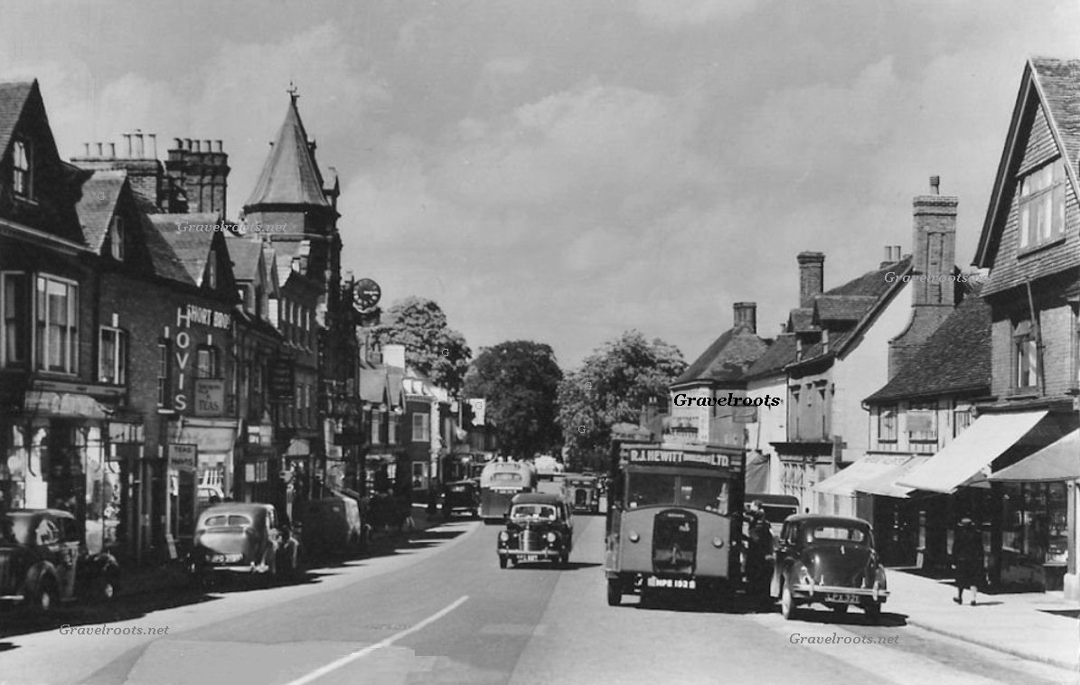 North Street, Midhurst, Sussex, click image to  return