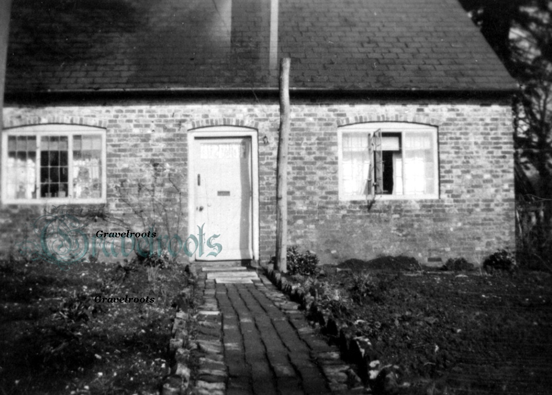 Cylinders Lane, Fisher Street, click image to return