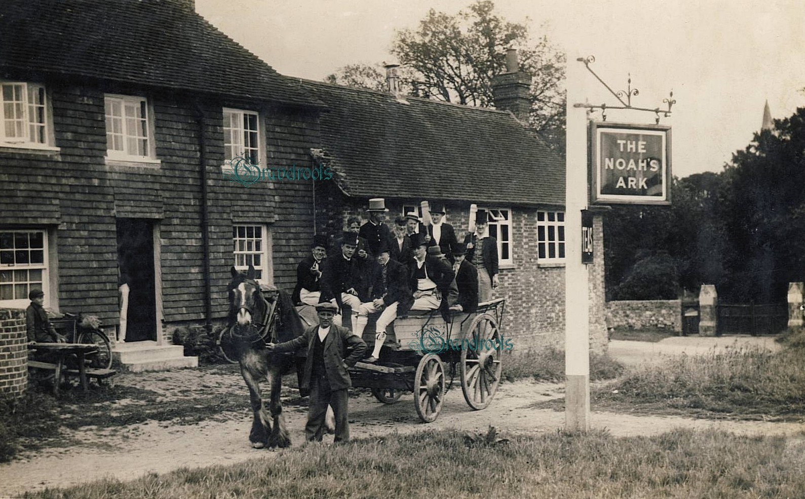 Northchapel, click image to return