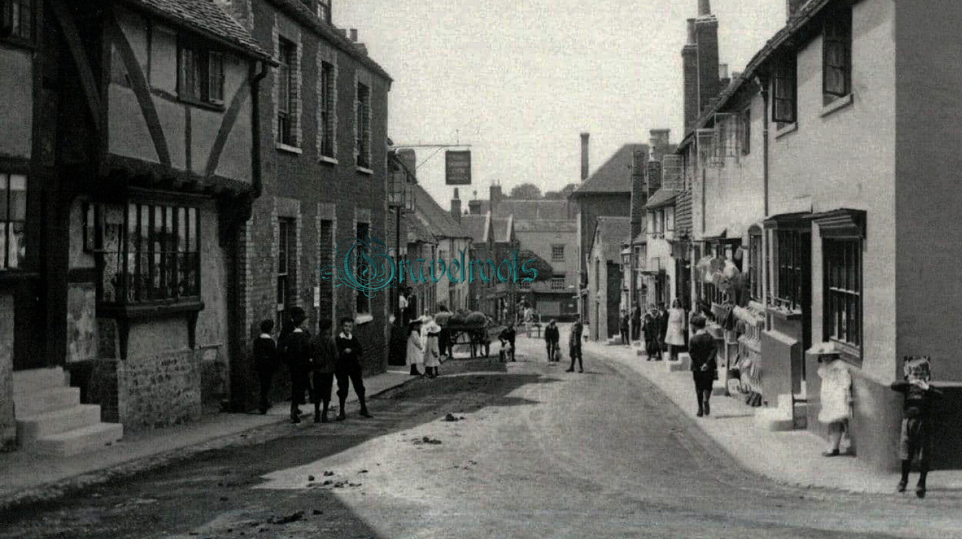 Old photos of High Street, Petworth - click to return