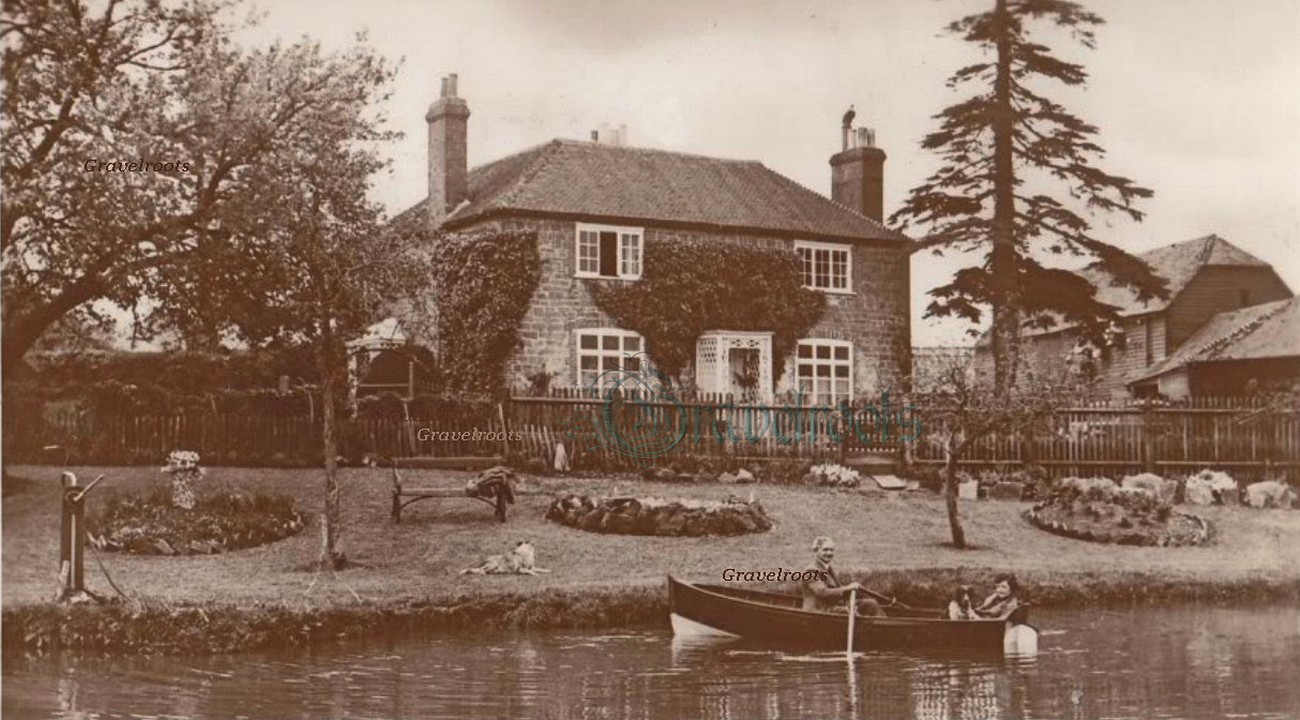 Old Petworth - click image to return